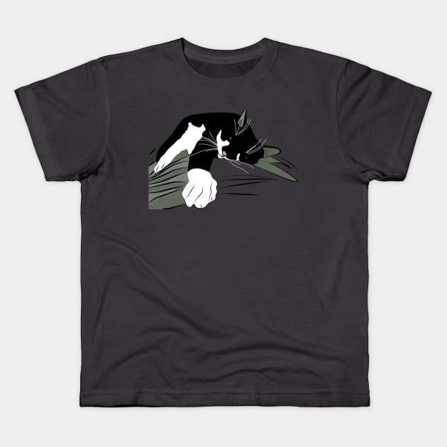 Cute Tuxedo Cat who loves to Lie on Mum Copyright by TeAnne Kids T-Shirt by TeAnne